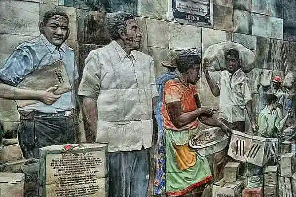 Personalidades 1 Personas interactuando en una calle de Lorica, Córdoba, Colombia.